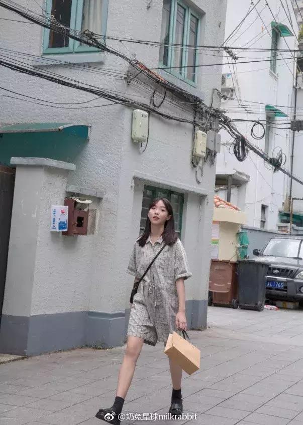 淘宝逛哪些少女店铺,推荐几家适合学生党的淘宝服装店