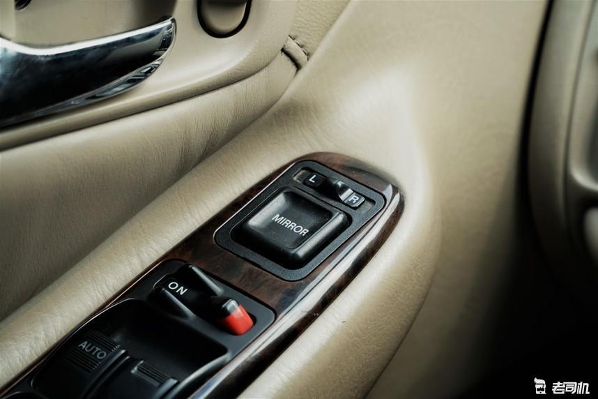 新一代第十二代本田雅阁,凯美瑞2021精英版和雅阁20211.5t