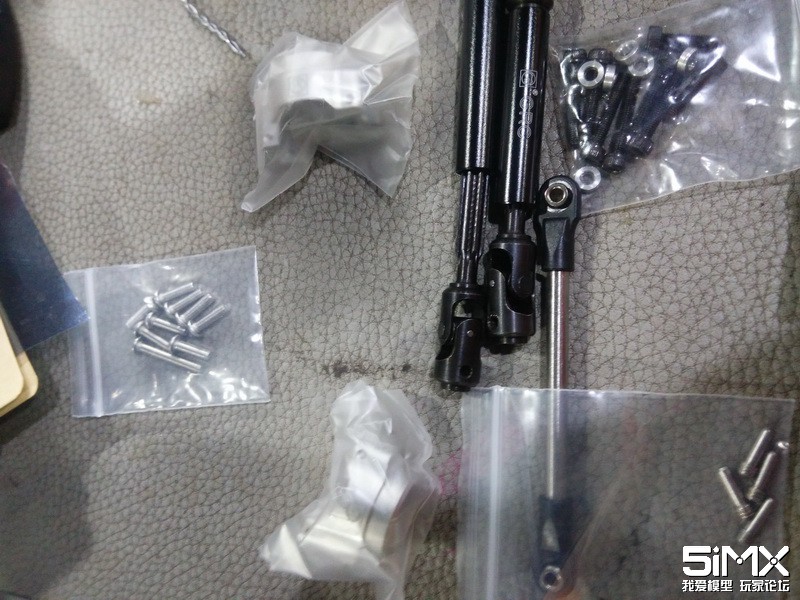 traxxastrx-4战术版迷彩,traxxastrx-4烈马开箱