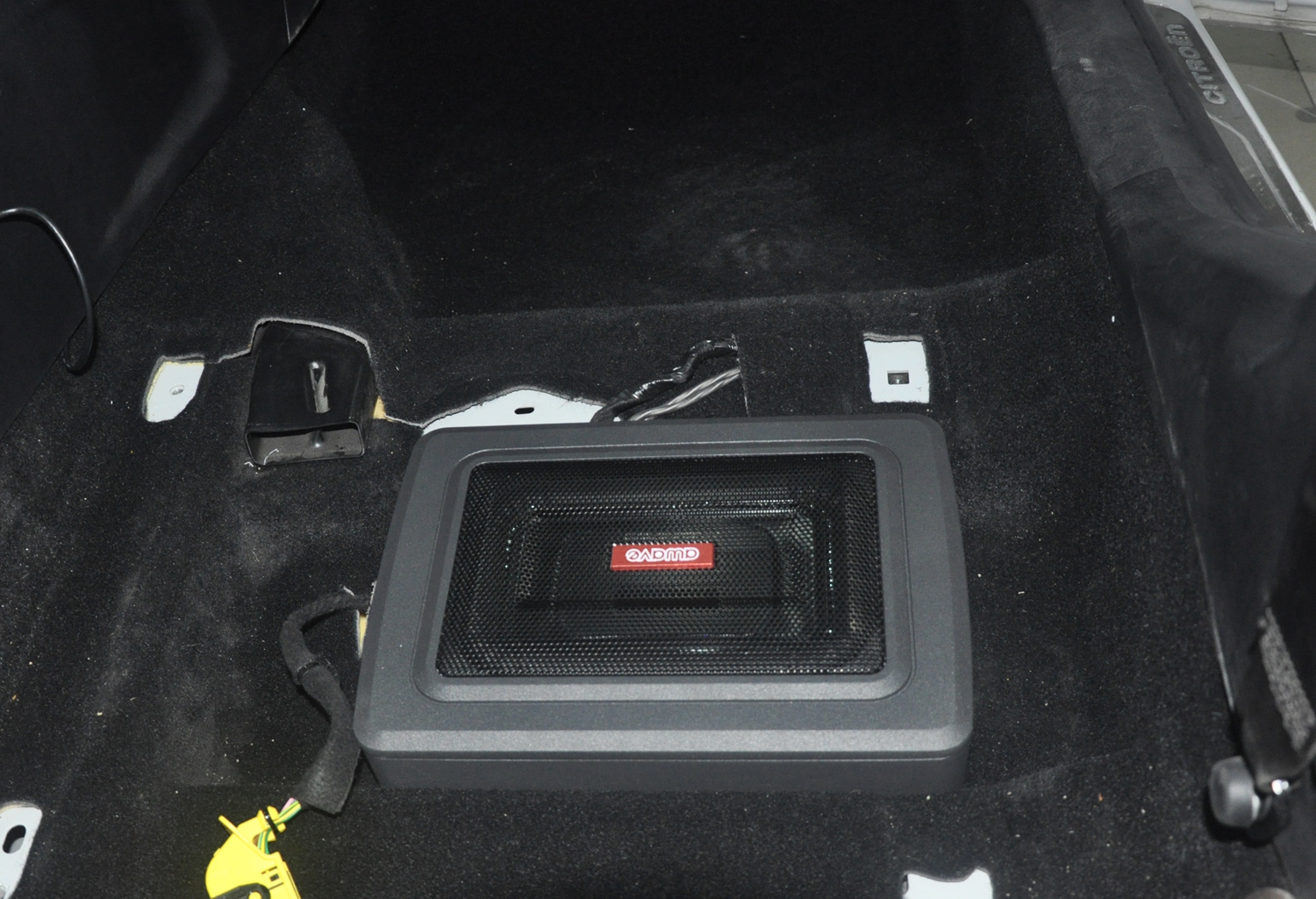 雪铁龙c4l夜晚效果,欧洲版雪铁龙c4l