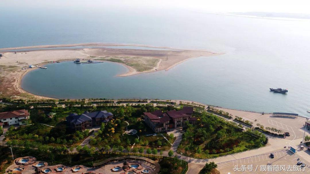 乐亭虹宇国旅月坨岛水上小木屋,月坨岛小木屋景色