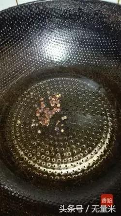 香辣金针菇又简单又好吃,教程香辣金针菇