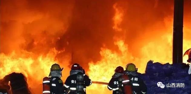 化学品泄漏的正确处理方法,化学品泄漏事故发生错误做法