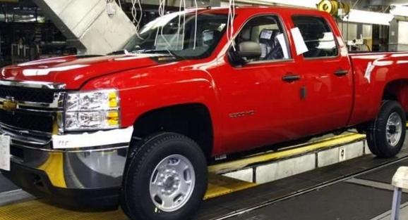 赵本山喝酒赢了一辆什么车,赵本山的豪车是哪款