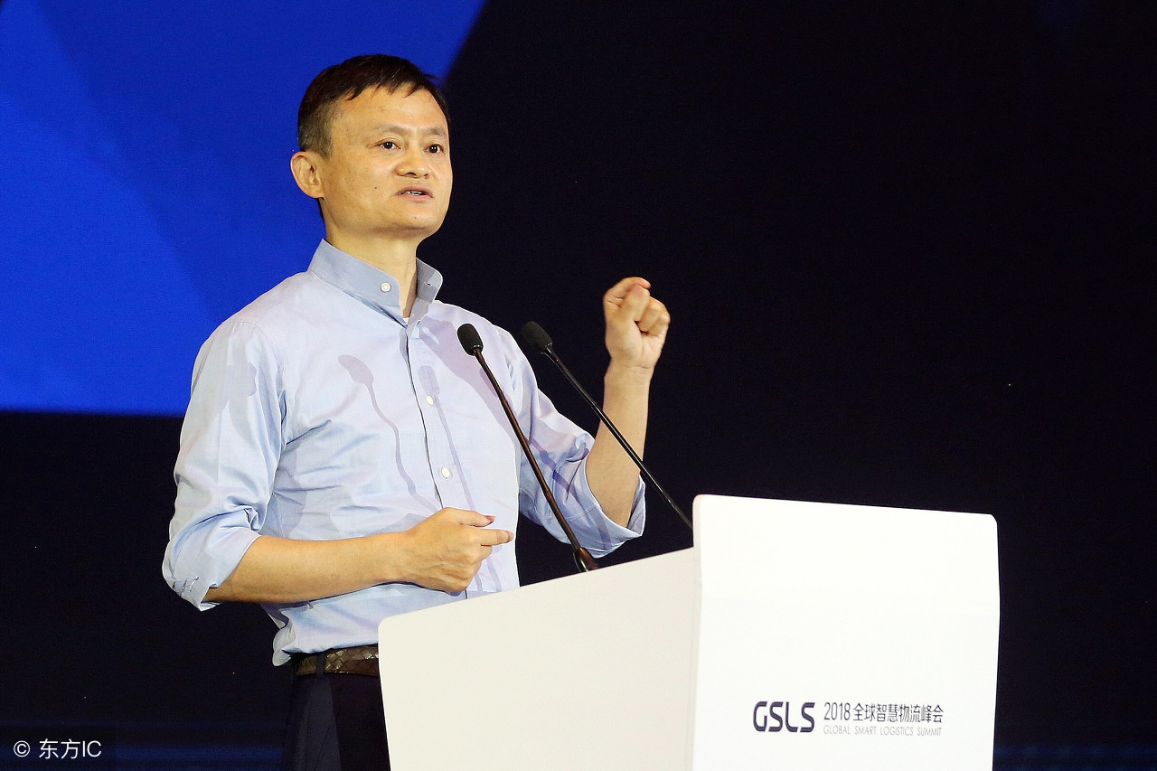 如何一分钟做自我介绍让老师记住,如何进行一分钟的自我介绍