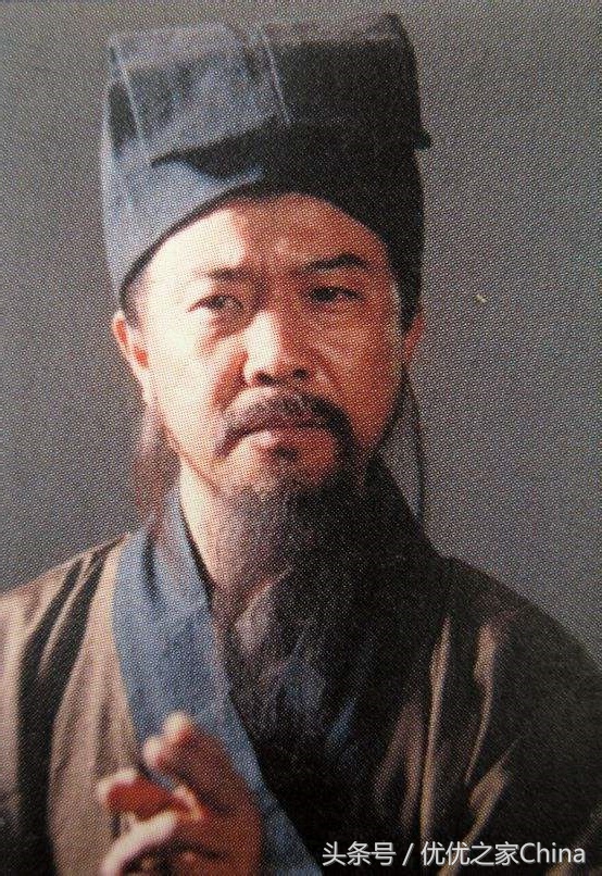 水浒传吴用武功排名,水浒传智多星吴用的个人简介