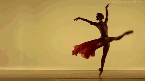 网红少女被男友歌喉，步步惊心的爱是怎么形成的？