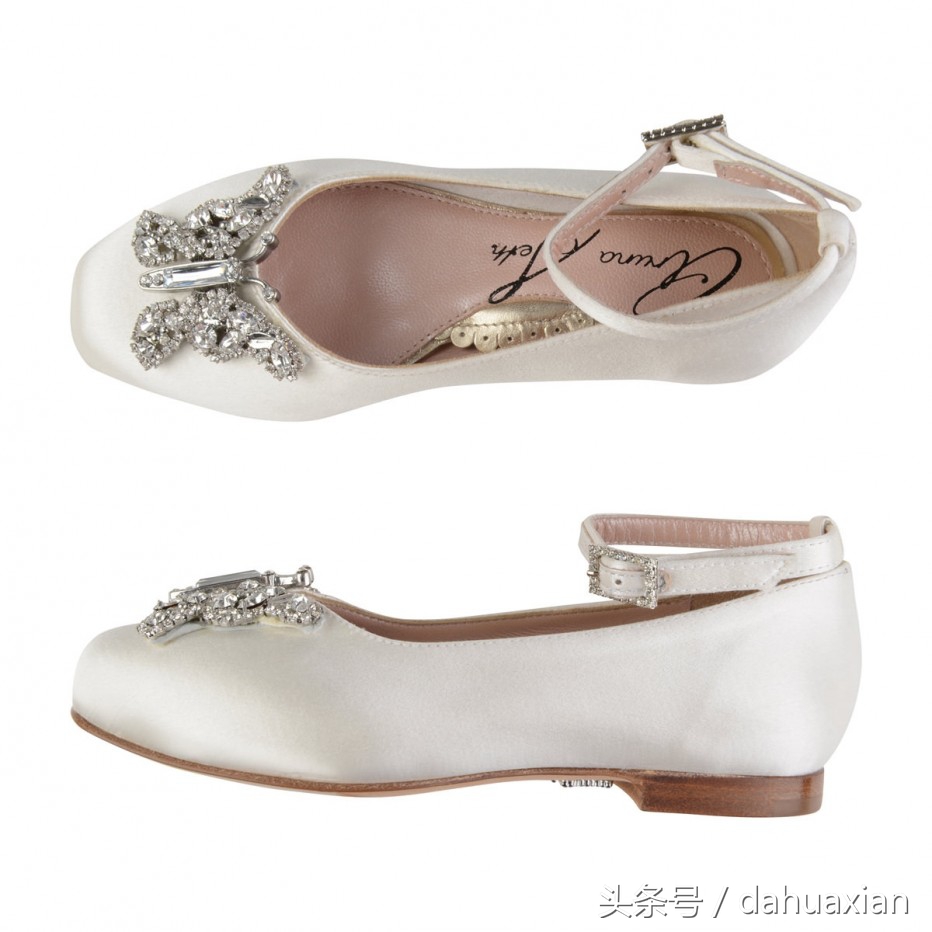 拥有纯正英伦血统的ArunaSeth名牌鞋，童鞋产品款式