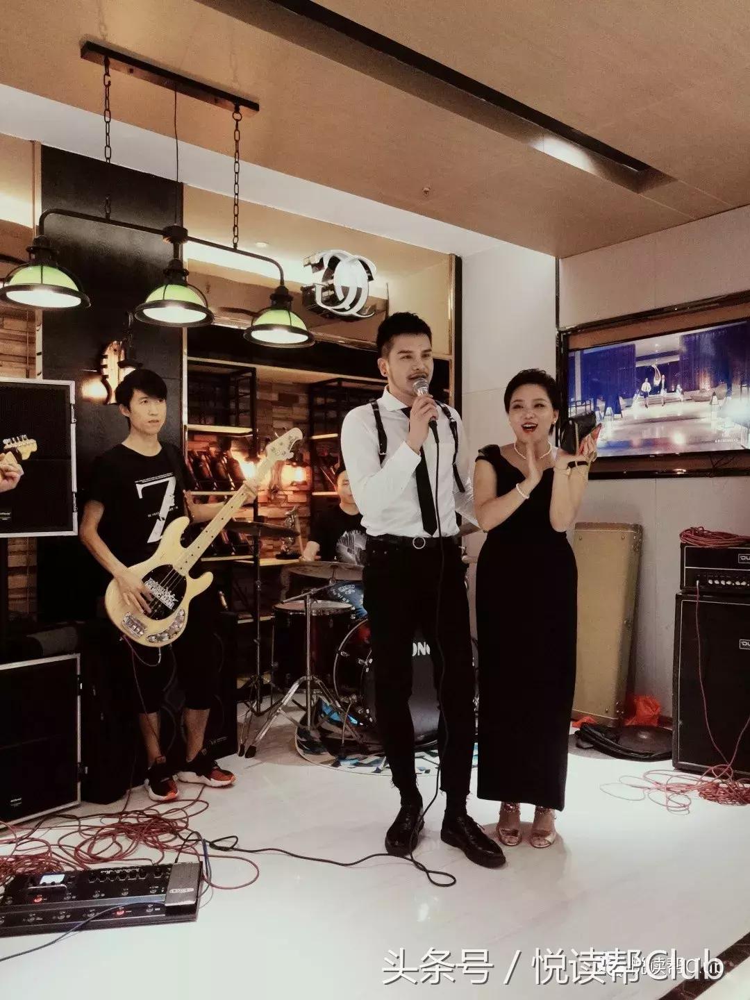 c位出道点亮客厅的美,c位出道抖音活动