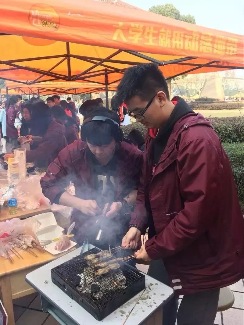 金陵中学河西分校和河西金陵中学,金陵中学河西分校是民办还是公办