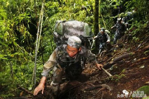 西藏军人偷偷回家感人视频,西藏老兵退伍催泪视频