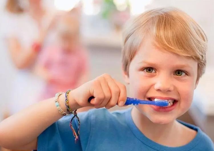 孩子的牙膏一定要选对,11岁孩子牙膏怎么选
