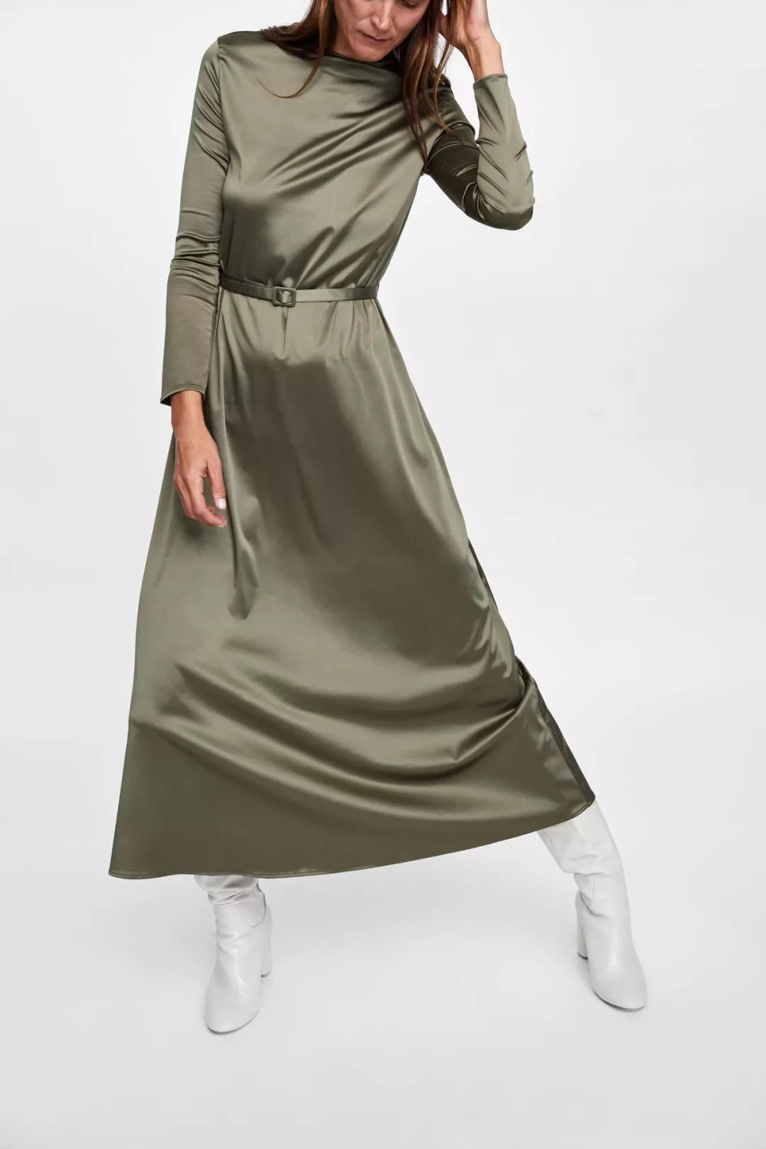 网红卖衣服有什么套路,网红店里的衣服怎么卖的