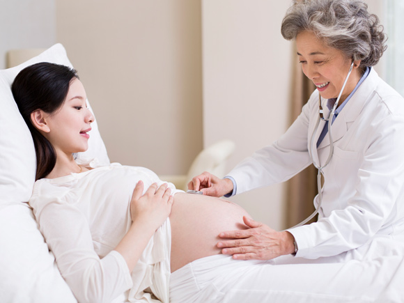 孕期妈妈要注意，出现这四种异常胎动一定要就医