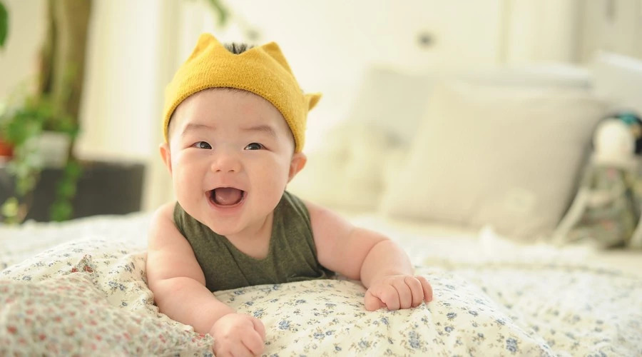 宝宝枕头怎么枕才合适,宝宝多大的时候就可以用婴儿枕头