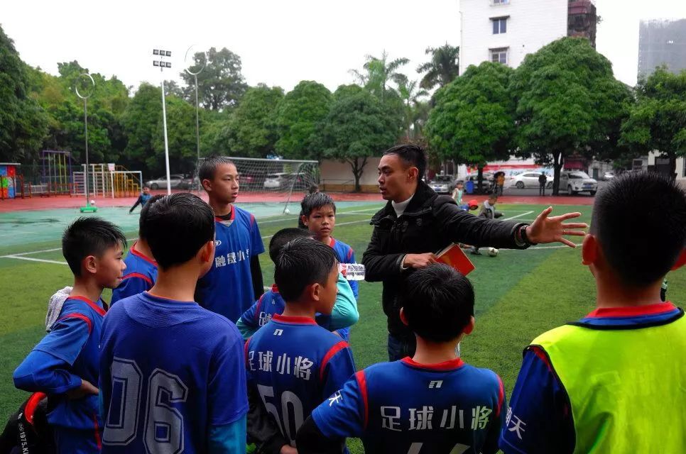 国家级校园足球特色学校,郑州市青少年校园足球特色学校