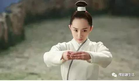 人到老年做个简单的人,人到中年如何做最好的自己