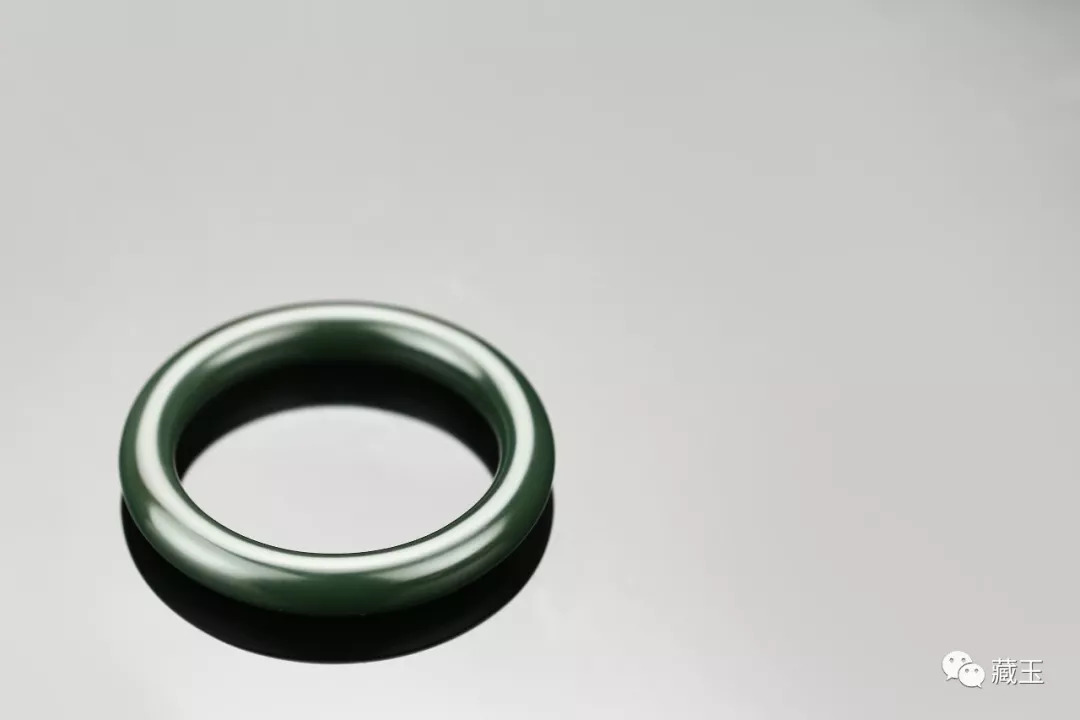 玉手镯定价规律,玉手镯的价格层次