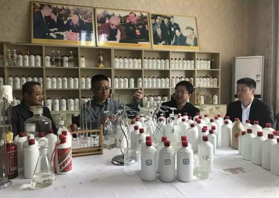 席玉：一位烤酒匠的酿酒情怀