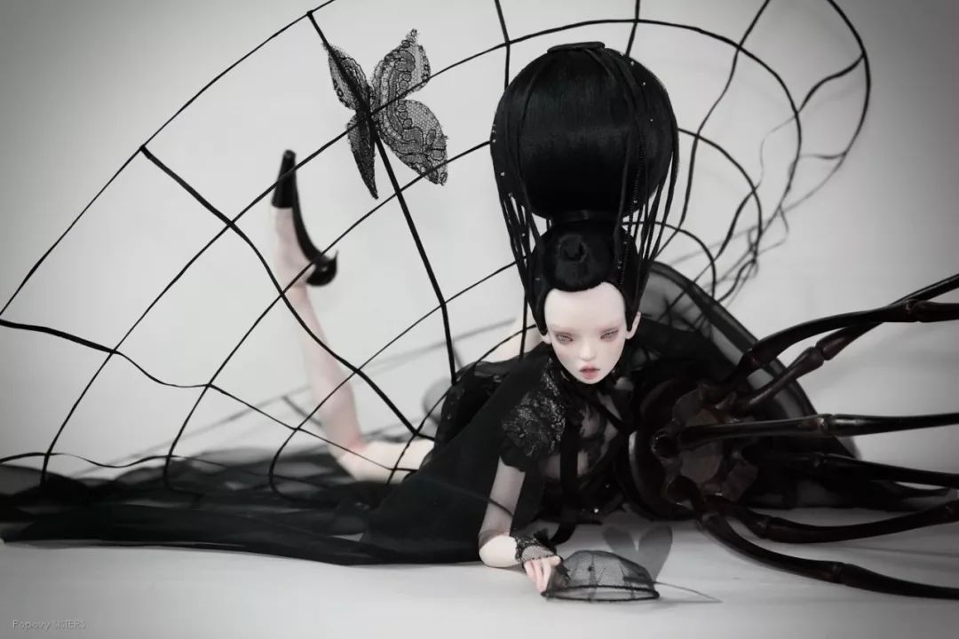 淇勭綏鏂秴鍙埍娲嬪▋濞冨皬濂冲,淇勭綏鏂┐鍎挎磱濞冨▋鐪熶汉