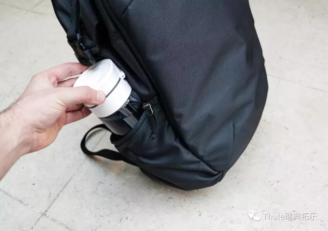 瀹炵敤鑳屽寘娴嬭瘎,thule浼戦棽鑳屽寘