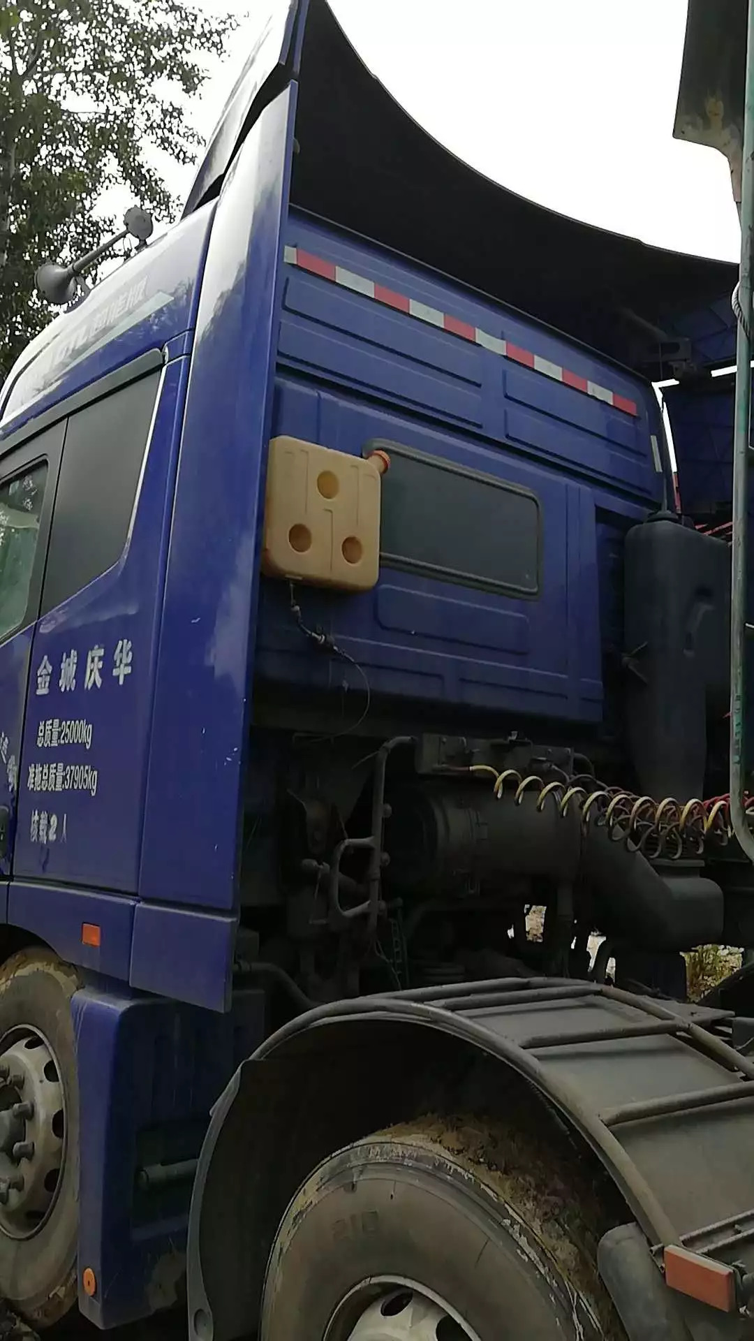 两年二手欧曼560马力顶配版,欧曼二手车价格大全