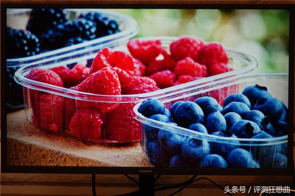 三星4k显示器u32j592uqc评测,三星显示器u32j592