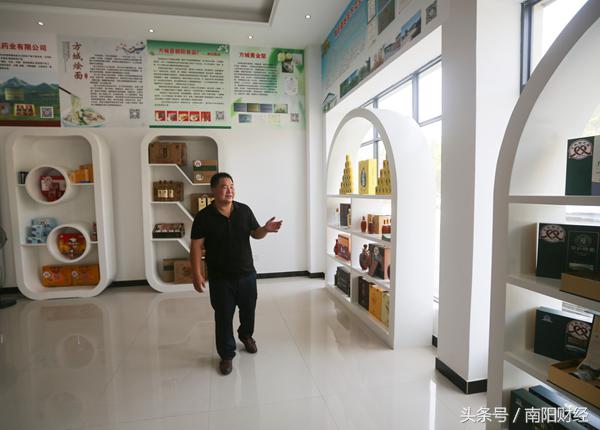 方城黄金梨什么时间成熟,方城黄金梨