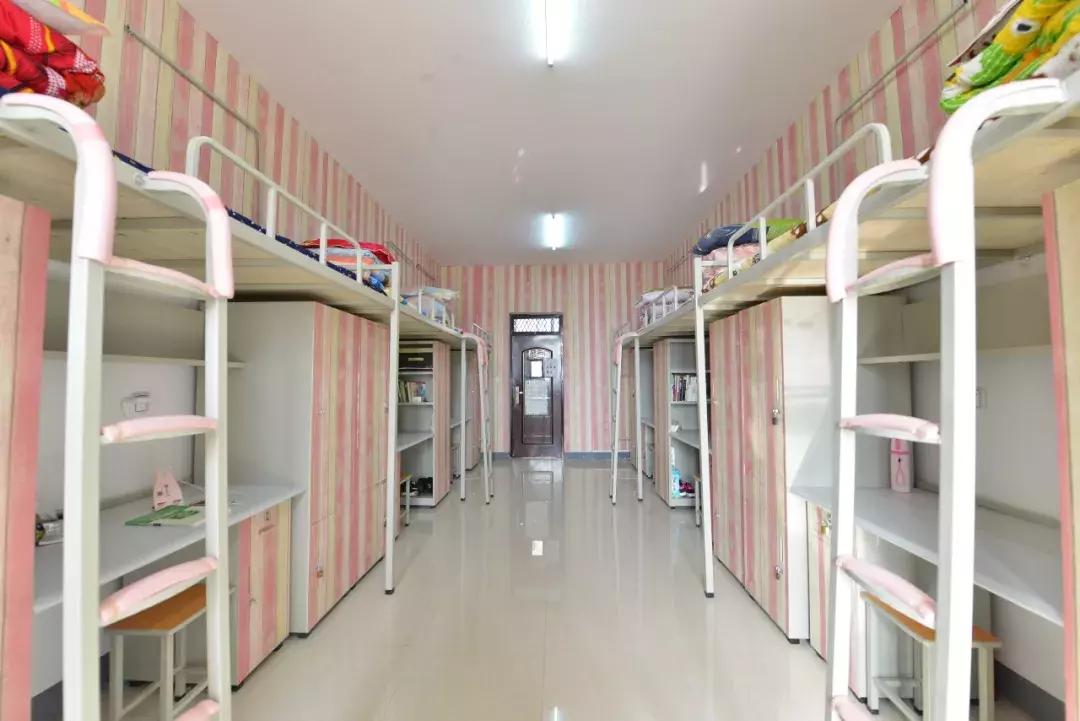 准大学生寝室必备清单,准大学生的学校