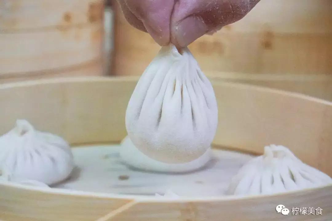 捏包子的一个教程,懒人捏包子手法教程慢动作