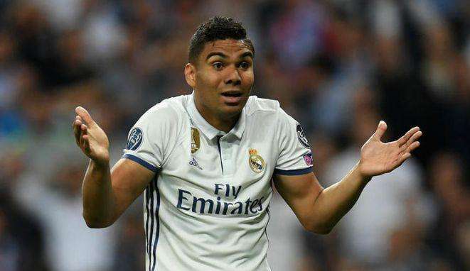 魔笛足坛排名,足球十佳中场魔笛