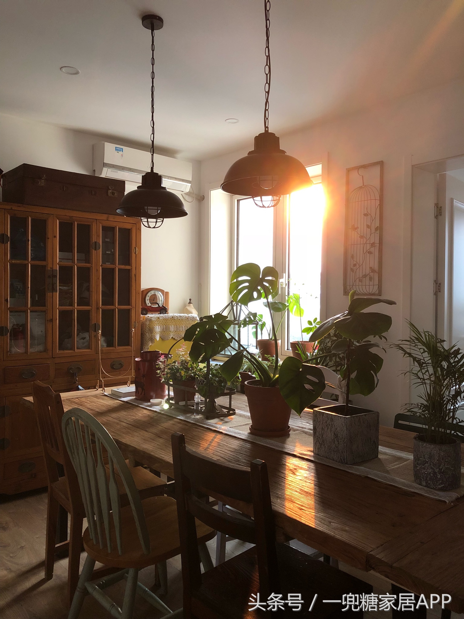 老式缝纫机桌子,老式缝纫机小桌子