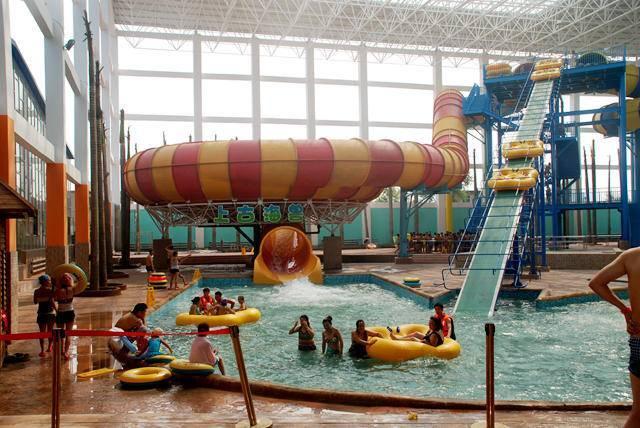 鞍山市绿中海温泉水上乐园团购,鞍山绿中海温泉度假村有游泳馆吗