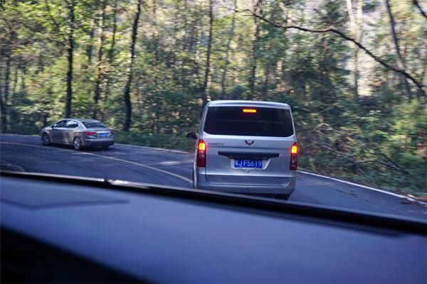 老司机路感,车感路感到底怎么练习