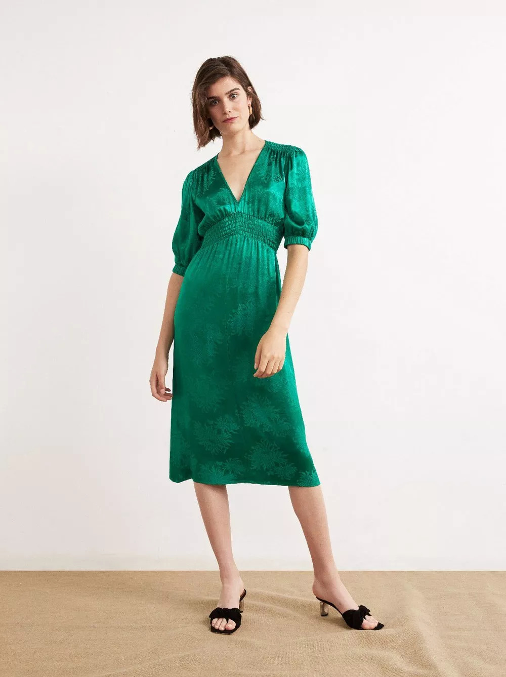 初秋的连衣裙你们准备好了吗,初秋穿的裙子