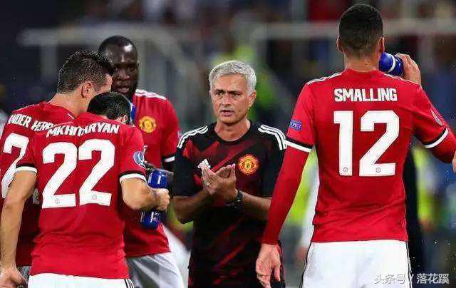 曼联四场不胜难掩颓势,曼联连败