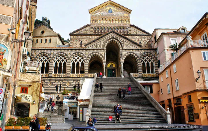 神奇女侠天堂岛卡洛斯,神奇女侠天堂岛有什么