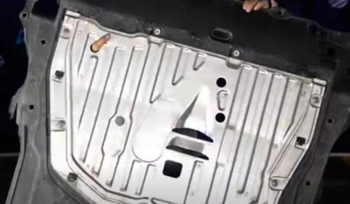 思域好还是吉利博瑞好,博瑞对比思域