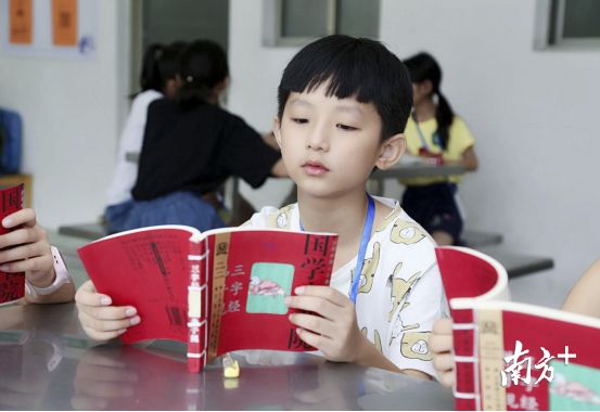 好暖!关爱“小候鸟”折射东莞城市温度!