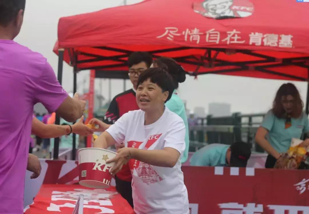 鍝堝皵婊ㄩ┈鎷夋澗缇庨澶т細,鍝堝皵婊ㄩ┈鎷夋澗瀹岃禌缇庨