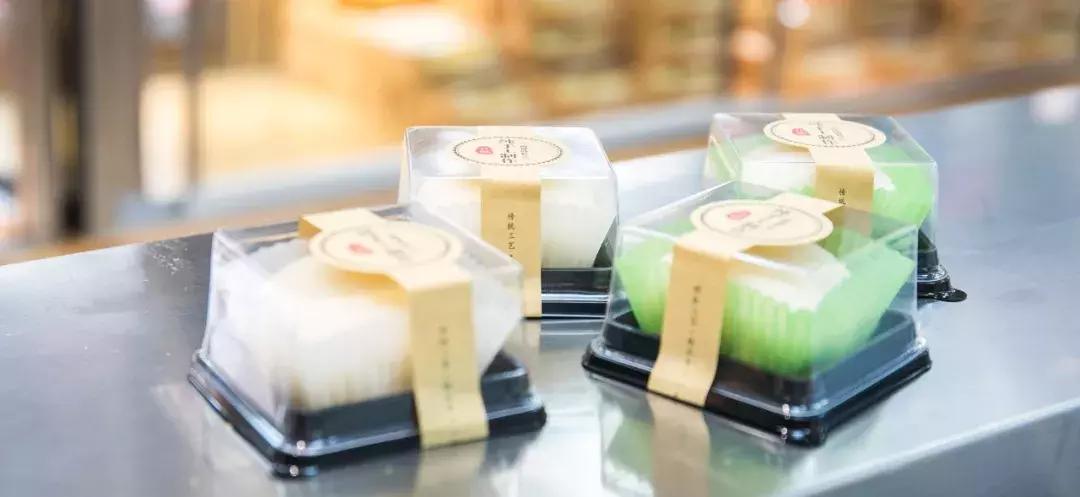 解放碑鲍师傅小贝,鲍师傅肉松小贝解放碑店