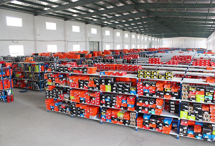 莆田鞋穿出去会不会一眼假,莆田鞋穿出去犯不犯法