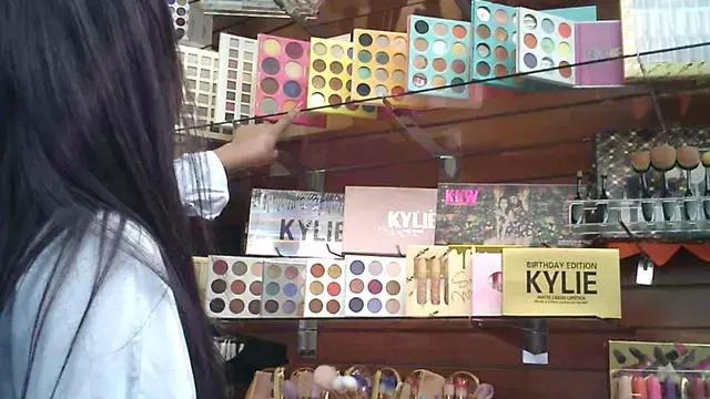 10鍏冨乏鍙崇殑moc,10鍏冪殑moc