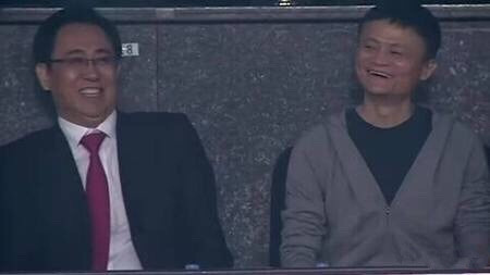 地产商许家印华丽转身,许家印建新球场啥时候建好