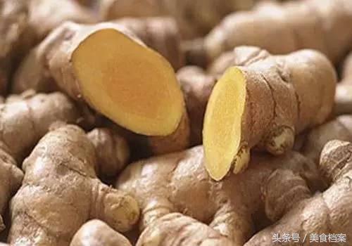 炸鱼的方法大全简单又好吃,炸鱼的做法怎么炸才不脱皮不粘锅