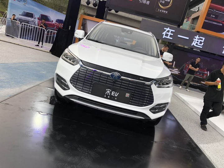 比亚迪宋ev500配置介绍,2019款比亚迪宋ev500如何换挡