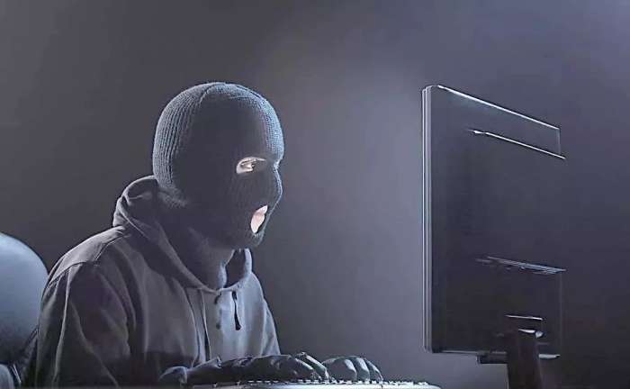 吃鸡外挂的诈骗套路揭秘,吃鸡外挂真的不封号吗