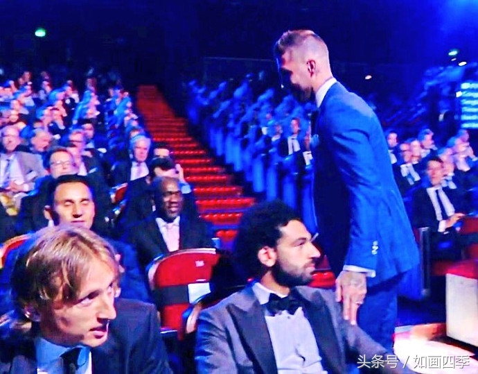 欧冠拜仁表情包,2018年欧冠决赛拉莫斯萨拉赫