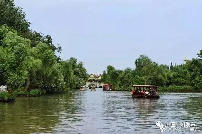 黄山迪士尼门票多少钱,上海迪士尼和黄山哪个好玩