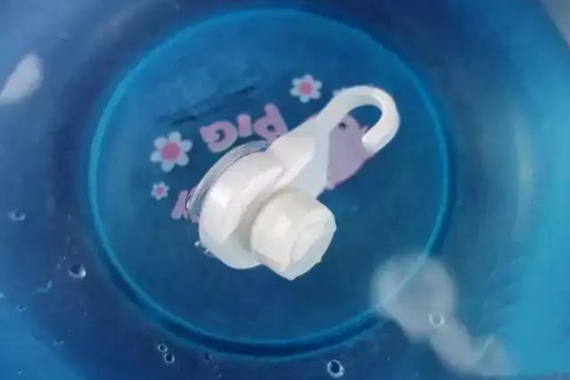 挂钩易掉教你一招挂再重也不会掉,挂钩总是掉